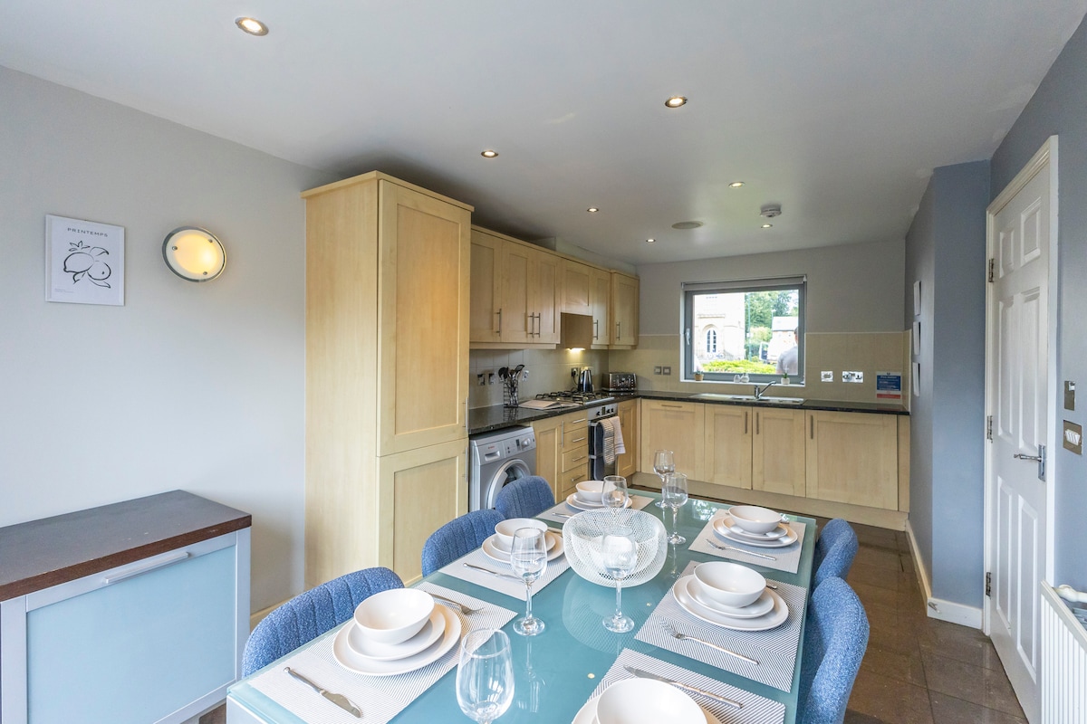 Contractor Accommodation in Nottingham: A Guide for Business Travellers